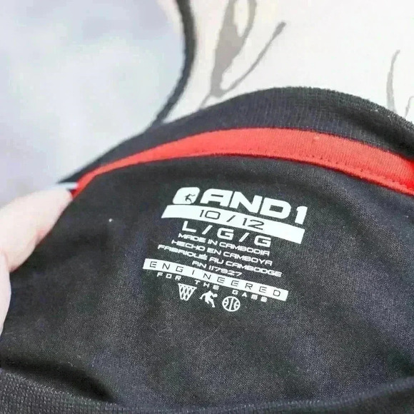 Kid's Size L (10/12) AND1 black/red long sleeve jersey basketball player graphic - Picture 8 of 11